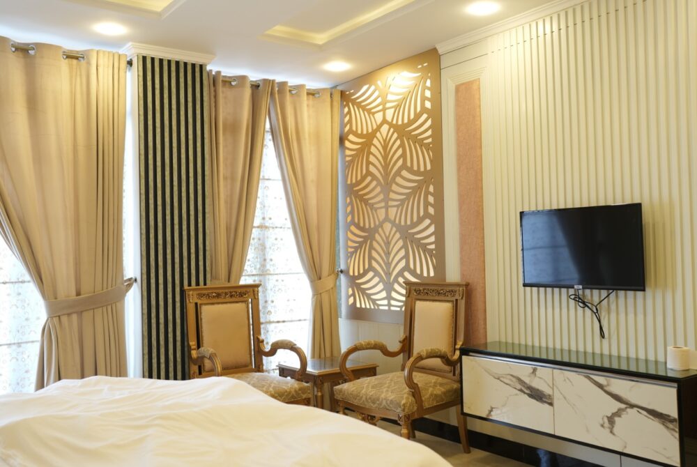 Murree Luxury Room